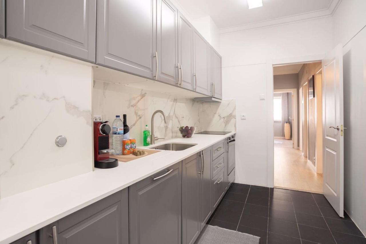Golden Beach Apartment Cascais Bagian luar foto