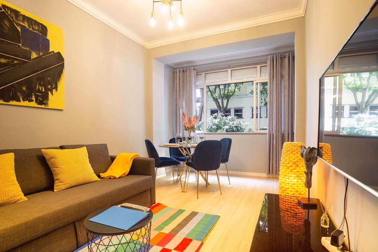 Golden Beach Apartment Cascais Bagian luar foto